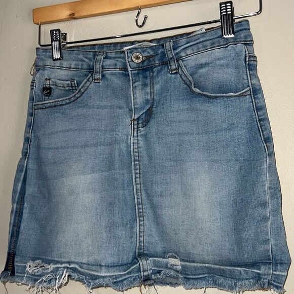 Kancan denim raw edge skirt size 24 - Picture 3 of 5